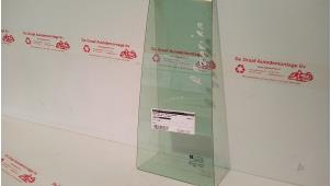 Gebruikte Ruit Driehoek rechts-achter Opel Zafira (M75) 1.6 16V Prijs € 20,00 Margeregeling aangeboden door de Graaf autodemontage B.V.