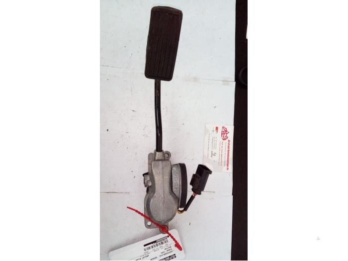 Gebruikte Gaspedaalpositie Sensor Ssang Yong Rexton 2.3 16V RX 230 Prijs op aanvraag aangeboden door de Graaf autodemontage B.V.