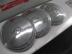 Gebruikte Wieldop Opel Kadett Prijs op aanvraag aangeboden door de Graaf autodemontage B.V.