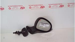 Gebruikte Spiegel Buiten rechts Chevrolet Matiz 0.8 S,SE Prijs € 20,00 Margeregeling aangeboden door de Graaf autodemontage B.V.