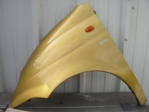 Gebruikte Voorscherm links Chevrolet Matiz 0.8 S,SE Prijs op aanvraag aangeboden door de Graaf autodemontage B.V.