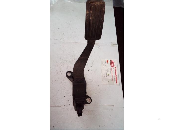 Gebruikte Gaspedaalpositie Sensor Toyota Yaris II (P9) 1.33 16V Dual VVT-I Prijs op aanvraag aangeboden door de Graaf autodemontage B.V.