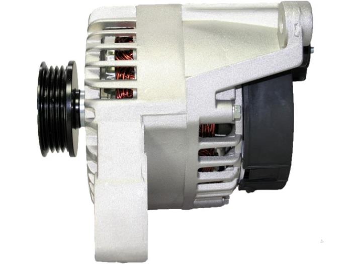 Nieuwe Dynamo Fiat Seicento Prijs € 75,00 Inclusief btw aangeboden door de Graaf autodemontage B.V.