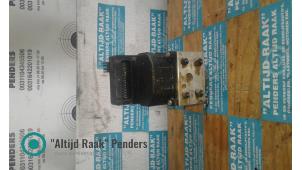 Gebruikte ABS Pomp Nissan Terrano Prijs op aanvraag aangeboden door "Altijd Raak" Penders