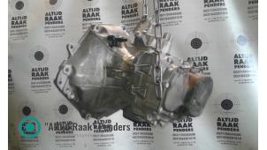 Gebruikte Versnellingsbak Opel Corsa C (F08/68) 1.4 16V Prijs op aanvraag aangeboden door "Altijd Raak" Penders