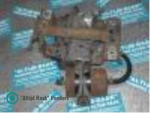 Gebruikte Benzinepomp Volkswagen Golf II (19E) 1.8 GTI Prijs op aanvraag aangeboden door "Altijd Raak" Penders