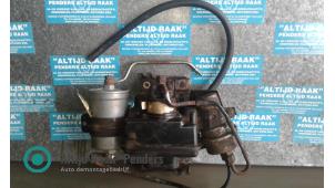 Gebruikte Benzinepomp Volkswagen Golf II (19E) 1.8 GTI Prijs op aanvraag aangeboden door "Altijd Raak" Penders