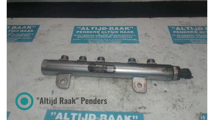 Gebruikte Injector brug Jeep Grand Cherokee (WK/WK2) 3.0 CRD V6 24V Prijs op aanvraag aangeboden door "Altijd Raak" Penders