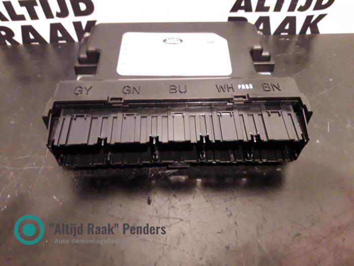 Gebruikte Bodycontrol Module Jaguar F-type 3.0 400 Sport V6 24V Prijs op aanvraag aangeboden door "Altijd Raak" Penders