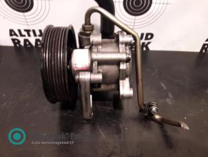 Gebruikte Pomp Servo Mercedes S (W220) 4.0 S-400 CDI V8 32V Prijs op aanvraag aangeboden door "Altijd Raak" Penders