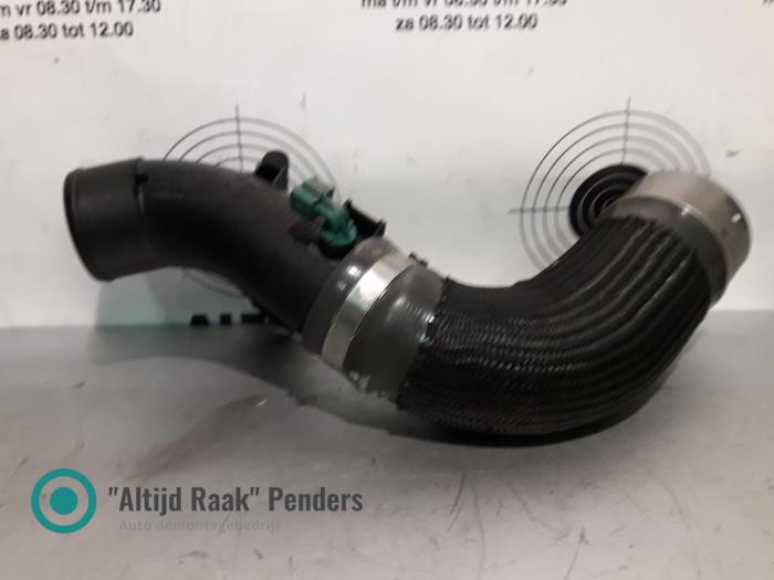 Nieuwe Turbo Pijp Renault Master III (EV/HV/UV/VA/VB/VD/VF/VG/VJ) 2.3 dCi 135 16V RWD Prijs op aanvraag aangeboden door "Altijd Raak" Penders