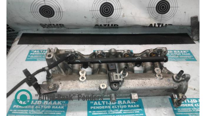 Gebruikte Inlaatspruitstuk Renault Espace (JK) 2.0 16V Turbo Prijs op aanvraag aangeboden door "Altijd Raak" Penders
