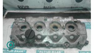 Gebruikte Kleppendeksel Toyota Avensis (T25/B1B) 2.0 16V D-4D 115 Prijs op aanvraag aangeboden door "Altijd Raak" Penders