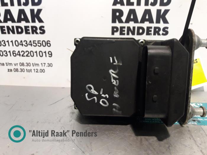 Gebruikte ABS Pomp Mercedes Sprinter 2t (901/902) 208 CDI 16V Prijs op aanvraag aangeboden door "Altijd Raak" Penders