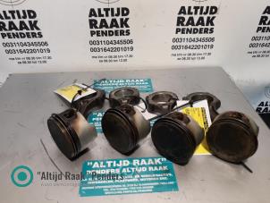 Gebruikte Drijfstang BMW 5 serie (E60) 523i 24V Prijs op aanvraag aangeboden door "Altijd Raak" Penders