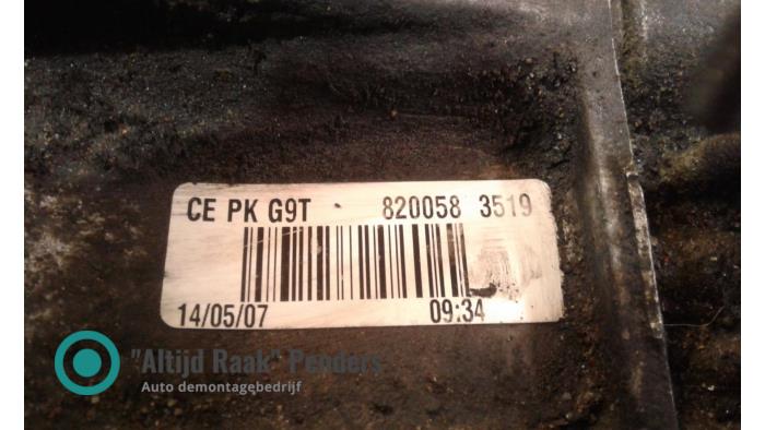 Gebruikte Versnellingsbak Opel Vivaro Prijs op aanvraag aangeboden door "Altijd Raak" Penders