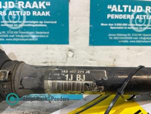 Gebruikte Aandrijfas links-voor Volkswagen Golf V (1K1) 1.4 TSI 122 16V Prijs op aanvraag aangeboden door "Altijd Raak" Penders