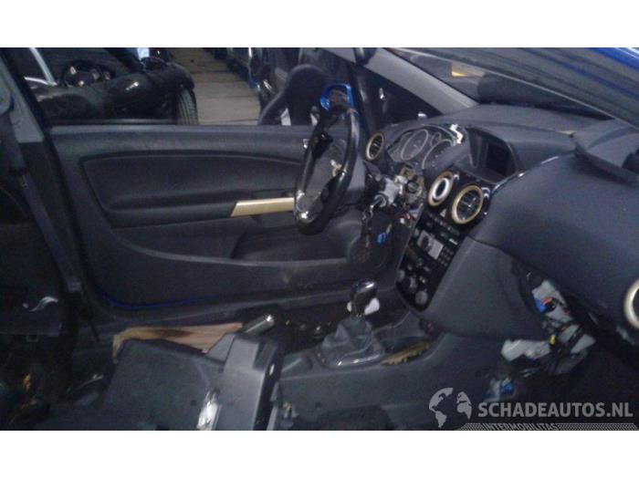 Hemel airbag links van een Vauxhall Corsa III 1.6 16V VXR Turbo 2010