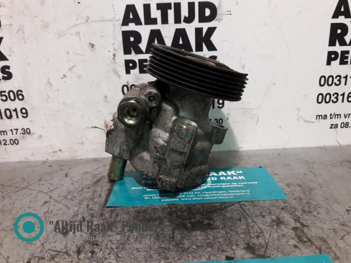 Gebruikte Servopomp Renault Master Prijs op aanvraag aangeboden door "Altijd Raak" Penders