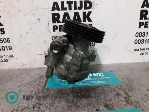 Gebruikte Pomp Servo Renault Master Prijs op aanvraag aangeboden door "Altijd Raak" Penders