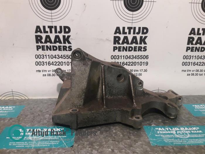 Gebruikte Motorrubber Audi A4 (B6) 1.9 TDI 100 Prijs op aanvraag aangeboden door "Altijd Raak" Penders