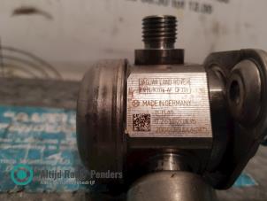 Gebruikte Hogedrukpomp Landrover Range Rover III (LM) 5.0 V8 32V Supercharged Prijs op aanvraag aangeboden door "Altijd Raak" Penders