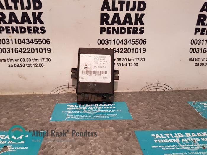 Gebruikte Cabriokap computer Volkswagen New Beetle (1Y7) 1.4 16V Prijs op aanvraag aangeboden door "Altijd Raak" Penders