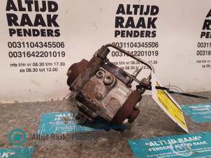 Gebruikte Dieselpomp Ford Transit 2.2 TDCi 16V Prijs op aanvraag aangeboden door "Altijd Raak" Penders