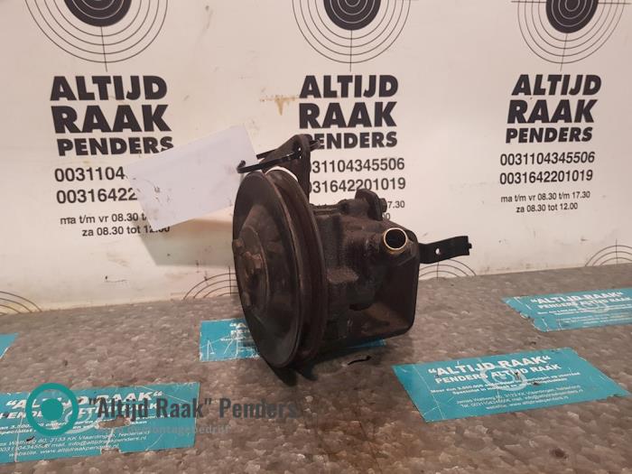 Gebruikte Pomp Servo Ford Transit 2.5 Di 150S-190EF Prijs op aanvraag aangeboden door "Altijd Raak" Penders