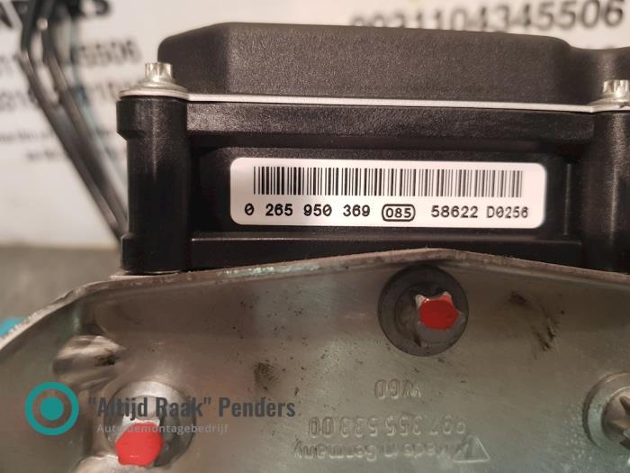 ABS Pomp van een Porsche Cayman (987) 3.4 S 24V 2006