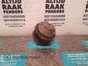 Gebruikte Motorsteun Mercedes S (W220) 5.5 S-55 AMG V8 24V Prijs op aanvraag aangeboden door "Altijd Raak" Penders