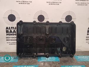 Gebruikte Kleppendeksel Ford Transit 2.4 TDdi 16V 330L Prijs op aanvraag aangeboden door "Altijd Raak" Penders