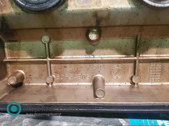 Kleppendeksel van een Fiat Stilo (192A/B) 1.8 16V 2007