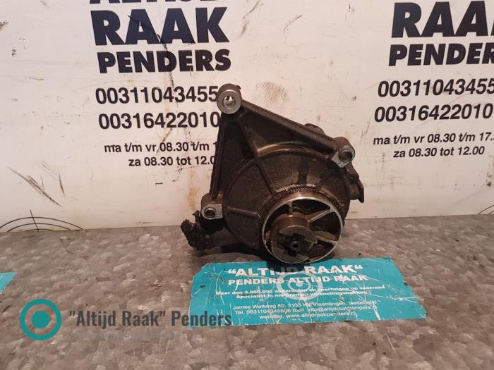 Vacuumpomp (Benzine) van een BMW 3 serie (F30) 320i 2.0 16V 2014