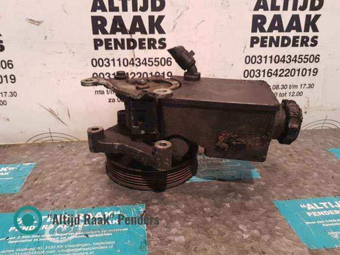 Gebruikte Pomp Servo Ssang Yong Kyron 2.0 M 200 Xdi 16V 4x4 Prijs op aanvraag aangeboden door "Altijd Raak" Penders