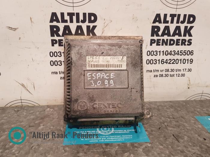 E-gas computer van een Renault Espace (JE) 3.0i V6 24V 1999
