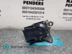 Gebruikte Gasklephuis Mercedes C (W205) C-180 1.6 CDI BlueTEC, C-180 d 16V Prijs op aanvraag aangeboden door "Altijd Raak" Penders