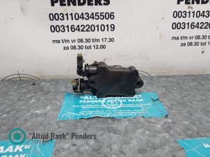 Gebruikte Opvoerpomp Mercedes Sprinter 3t (903) 311 CDI 16V Prijs op aanvraag aangeboden door "Altijd Raak" Penders