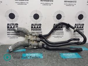 Gebruikte Thermostaathuis Porsche Cayenne (9PA) 4.5 V8 32V Turbo Prijs op aanvraag aangeboden door "Altijd Raak" Penders