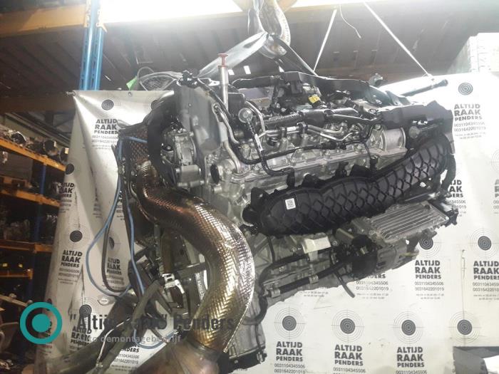 Gebruikte Motor Mercedes C (W205) C-63 S,Edition 1 AMG 4.0 V8 Biturbo Prijs op aanvraag aangeboden door "Altijd Raak" Penders