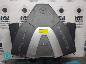 Gebruikte Luchtfilterhuis Mercedes E (W211) 4.0 E-400 CDI 32V Prijs op aanvraag aangeboden door "Altijd Raak" Penders