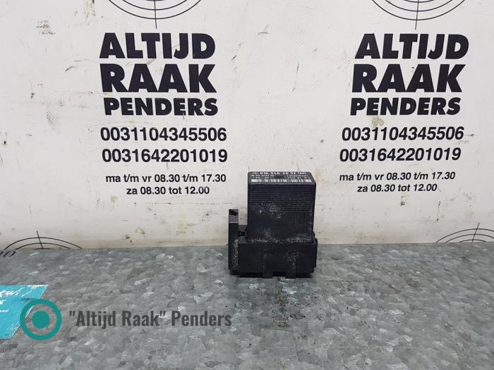 Gebruikte Computer Verlichting Mercedes Vito (638.1/2) 2.2 CDI 112 16V Prijs op aanvraag aangeboden door "Altijd Raak" Penders