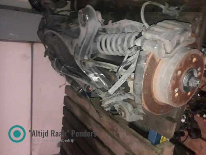 Gebruikte Differentieel achter Ssang Yong Rodius 2.7 270 Xdi 20V 4x4 Prijs op aanvraag aangeboden door "Altijd Raak" Penders