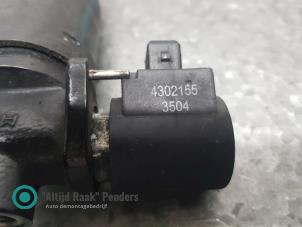 Oliedruk sensor van een BMW 5 serie (E60) M5 V-10 40V LHD 2005