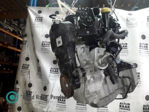 Gebruikte Motor Renault Clio IV (5R) 1.5 Energy dCi 90 FAP Prijs op aanvraag aangeboden door "Altijd Raak" Penders