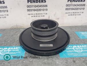 Gebruikte Krukas Poelie BMW 5 serie (E60) M5 V-10 40V LHD Prijs op aanvraag aangeboden door "Altijd Raak" Penders