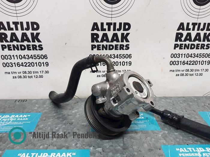 Gebruikte Stuurpomp Jeep Grand Cherokee (WG/WJ) 2.7 CRD 20V Prijs op aanvraag aangeboden door "Altijd Raak" Penders