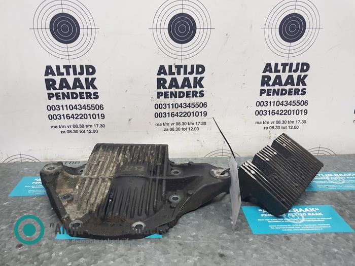Gebruikte Differentieel Deksel Mercedes E (W212) 6.2 E-63 AMG V8 32V Prijs op aanvraag aangeboden door "Altijd Raak" Penders