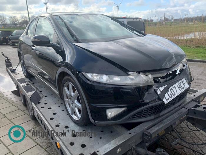 ABS Computer van een Honda Civic (FK/FN) 1.8i VTEC 16V 2009