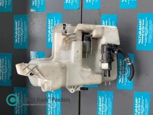 Gebruikte Ruitensproeier voor BMW 5 serie (E60) Prijs op aanvraag aangeboden door "Altijd Raak" Penders